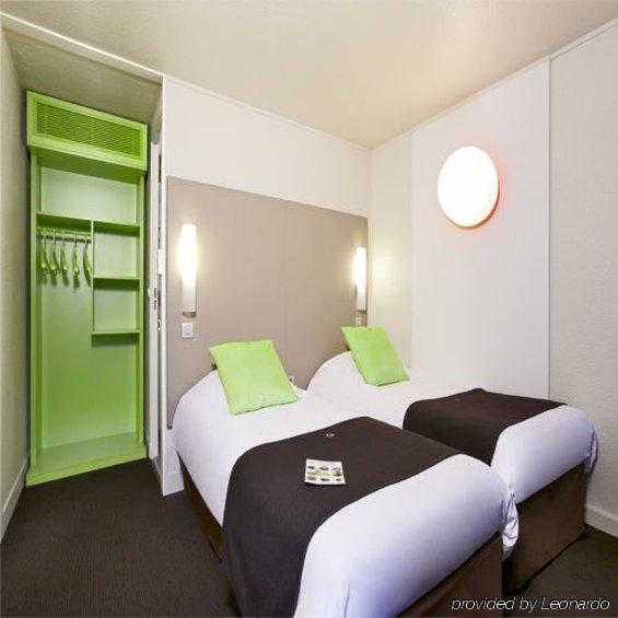 Campanile Le Havre Nord - Montivilliers Hotell Exteriör bild